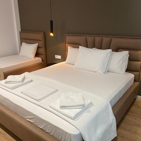 Augusto Rooms Sarande Ngoại thất bức ảnh