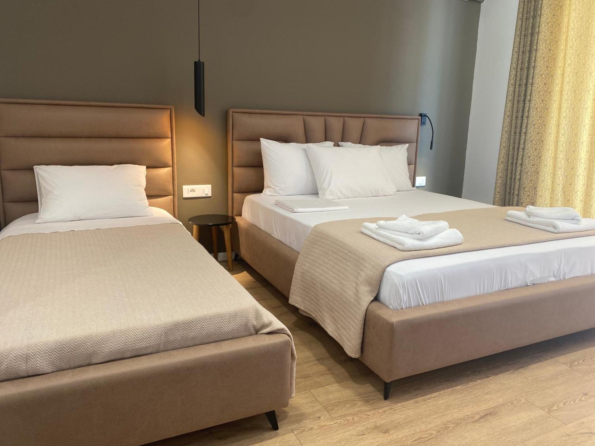 Augusto Rooms Sarande Ngoại thất bức ảnh