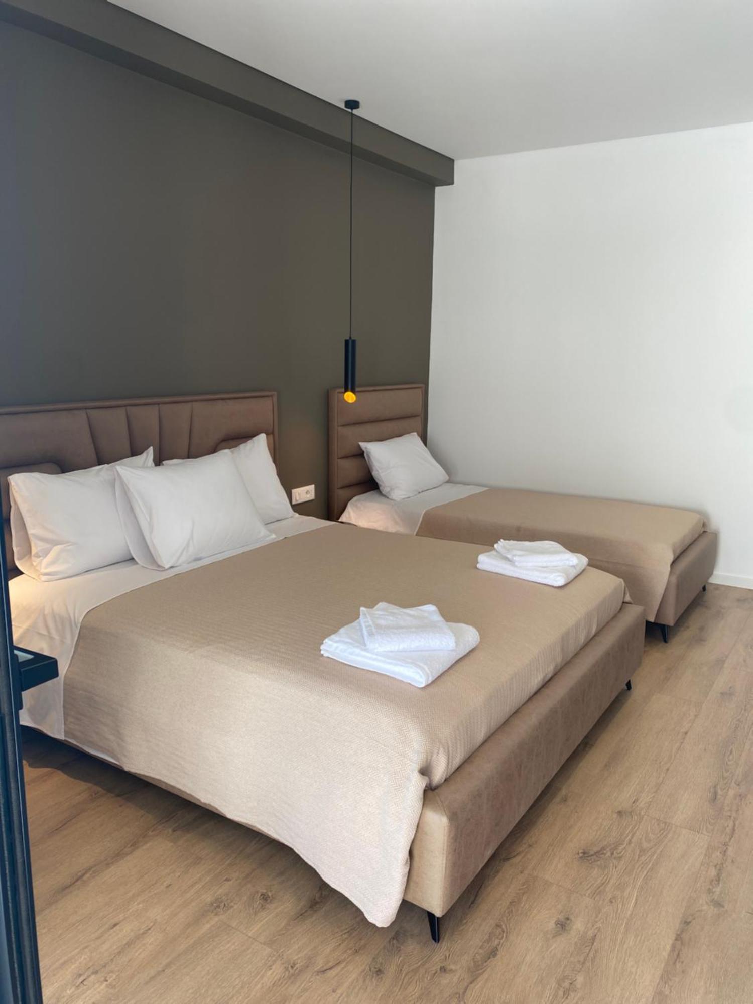 Augusto Rooms Sarande Ngoại thất bức ảnh