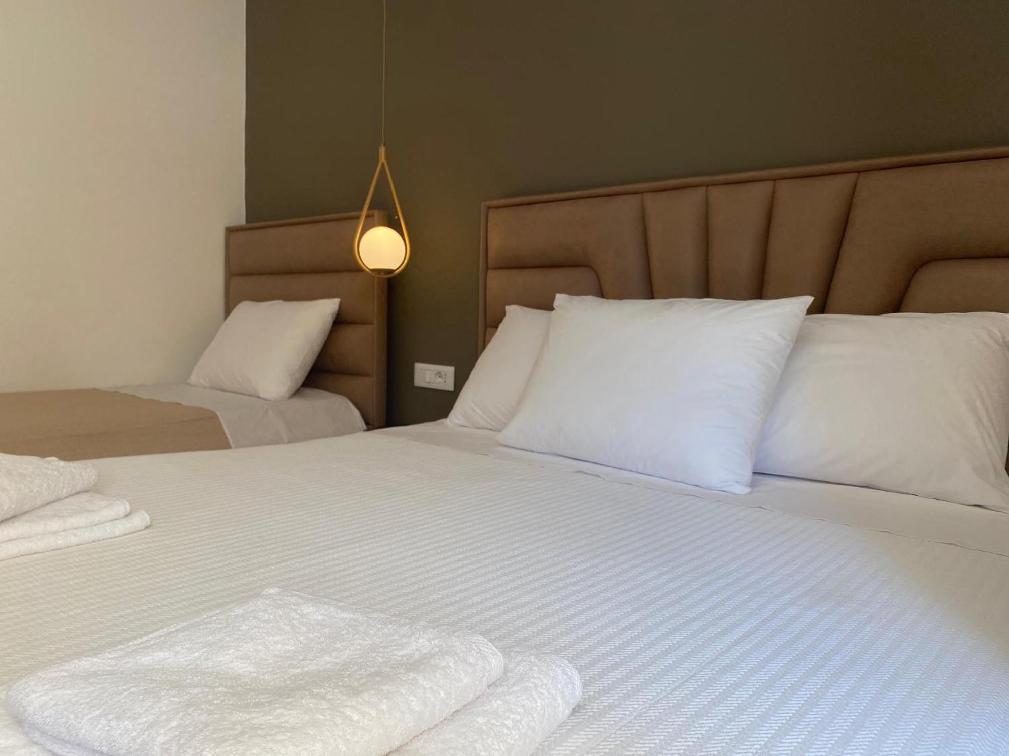 Augusto Rooms Sarande Ngoại thất bức ảnh
