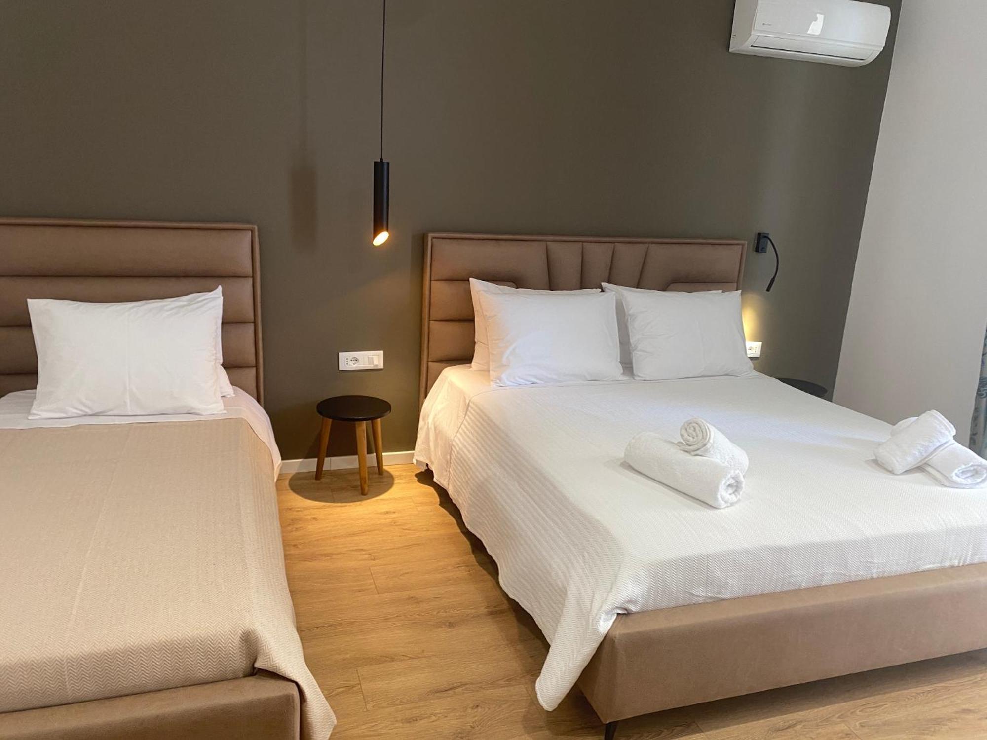 Augusto Rooms Sarande Ngoại thất bức ảnh